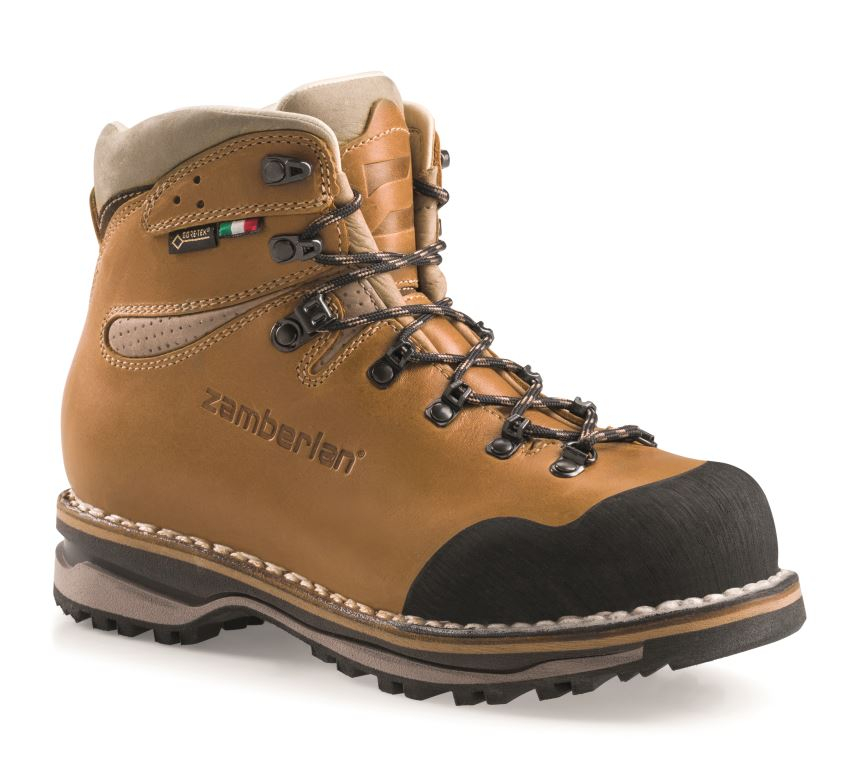 5cd2d28602e58e5ace98f38d Scarponi Trekking Donna Camel ZAMBERLAN - immagine 1